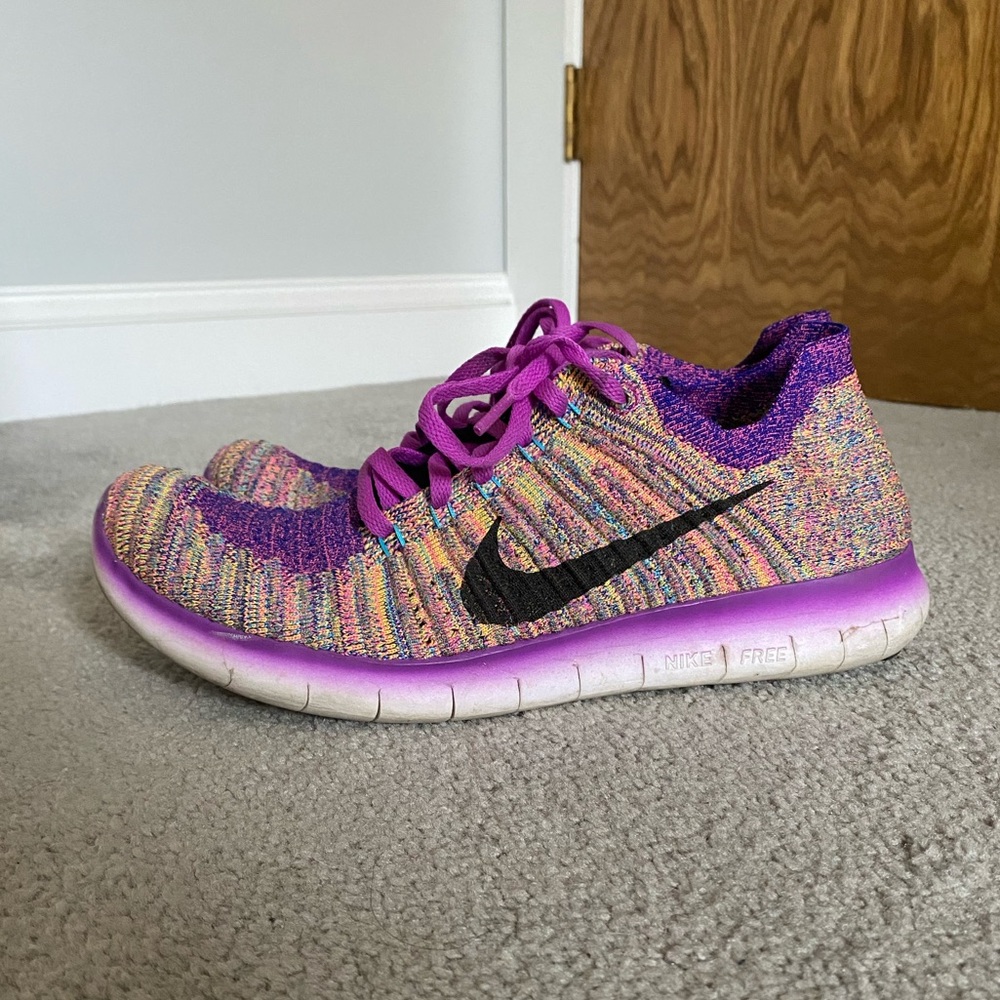 Nike fly knit free runs